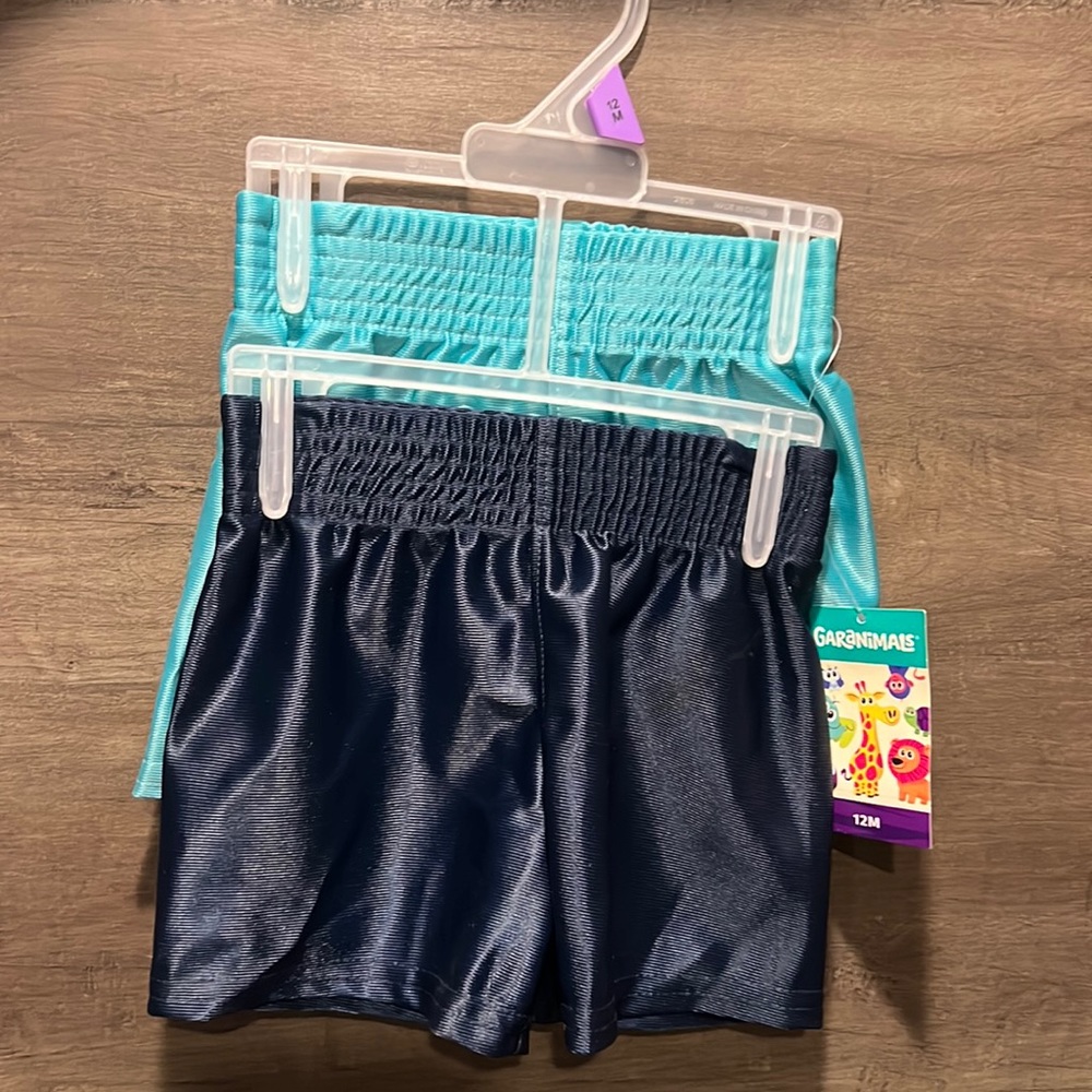 Kids basket ball shorts never worn